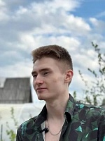 Максим Олегович Светлов
