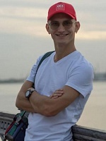 Лебедь Дмитрий Сергеевич